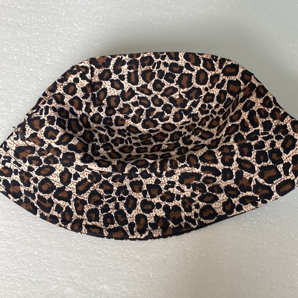 NEW! Bucket Women’s  Animal Print Hat